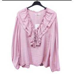 Blusa con  volante en...